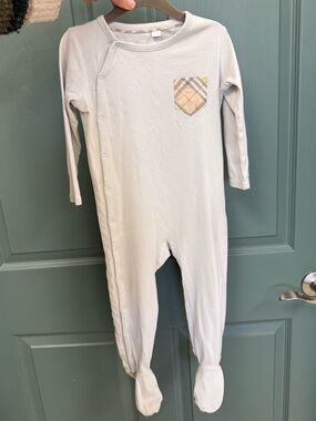Burberry cotton footie